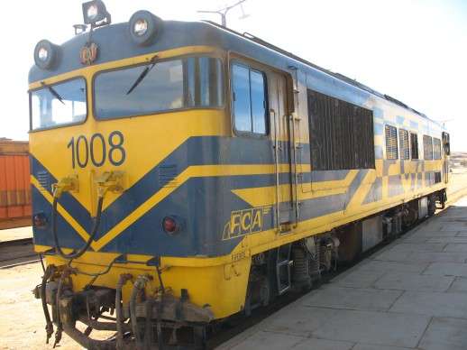 Triebwagen Gelbblau
