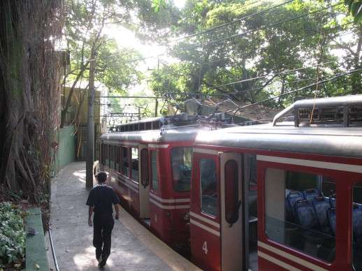 Oberleitungsbahn Rot 2